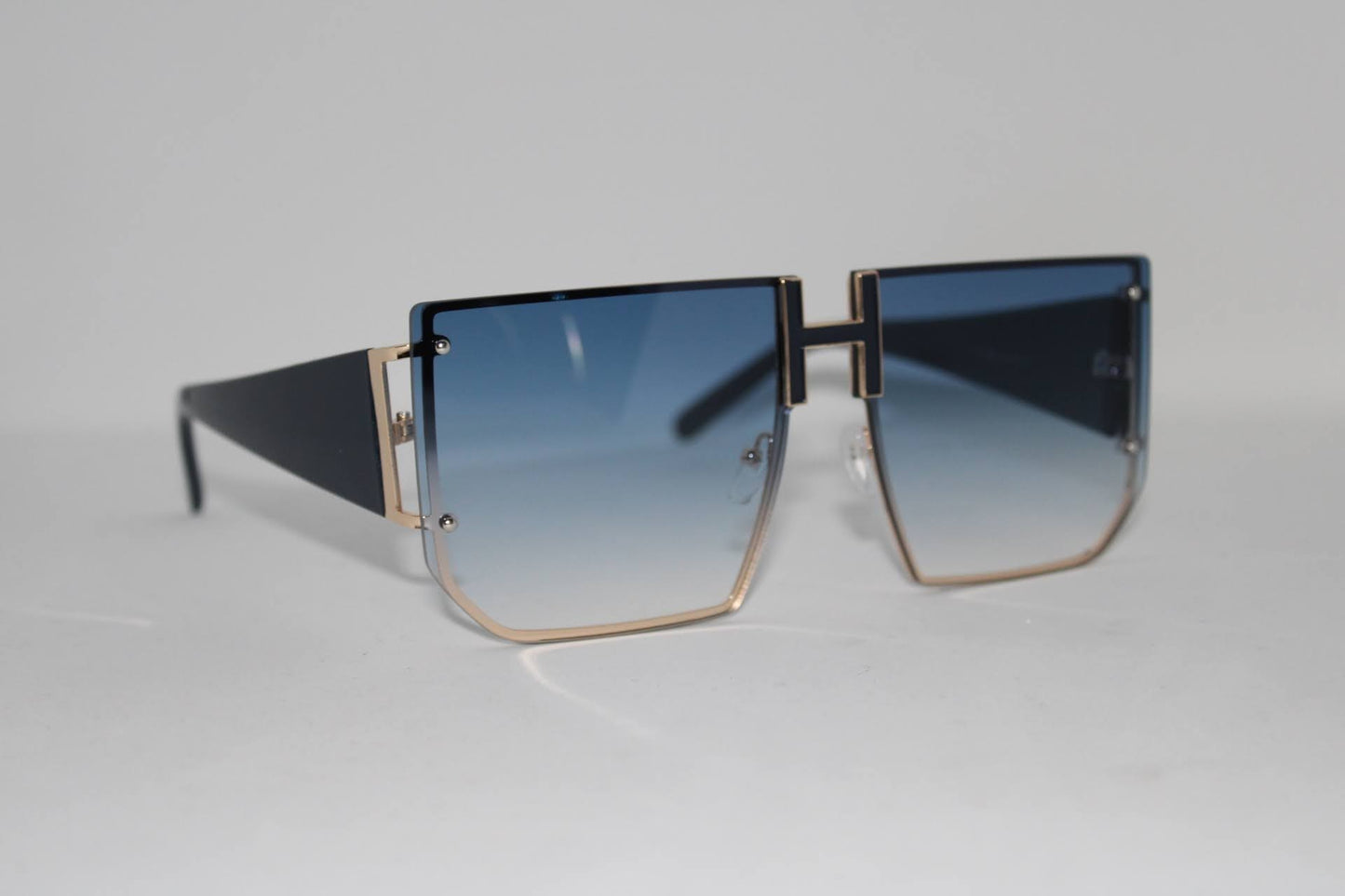 NV2047- H Square Eyewear