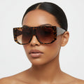 SQ1877 Square Sunglasses